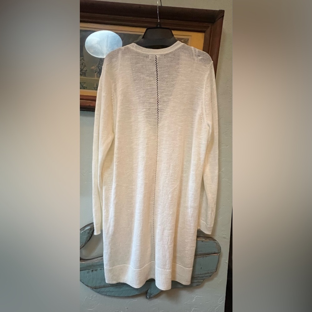 Banana Republic Cream Button-Up Cardigan - Picture 4 of 4